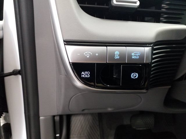 Certified 2024 Hyundai Ioniq 5 SEL RWD image 10