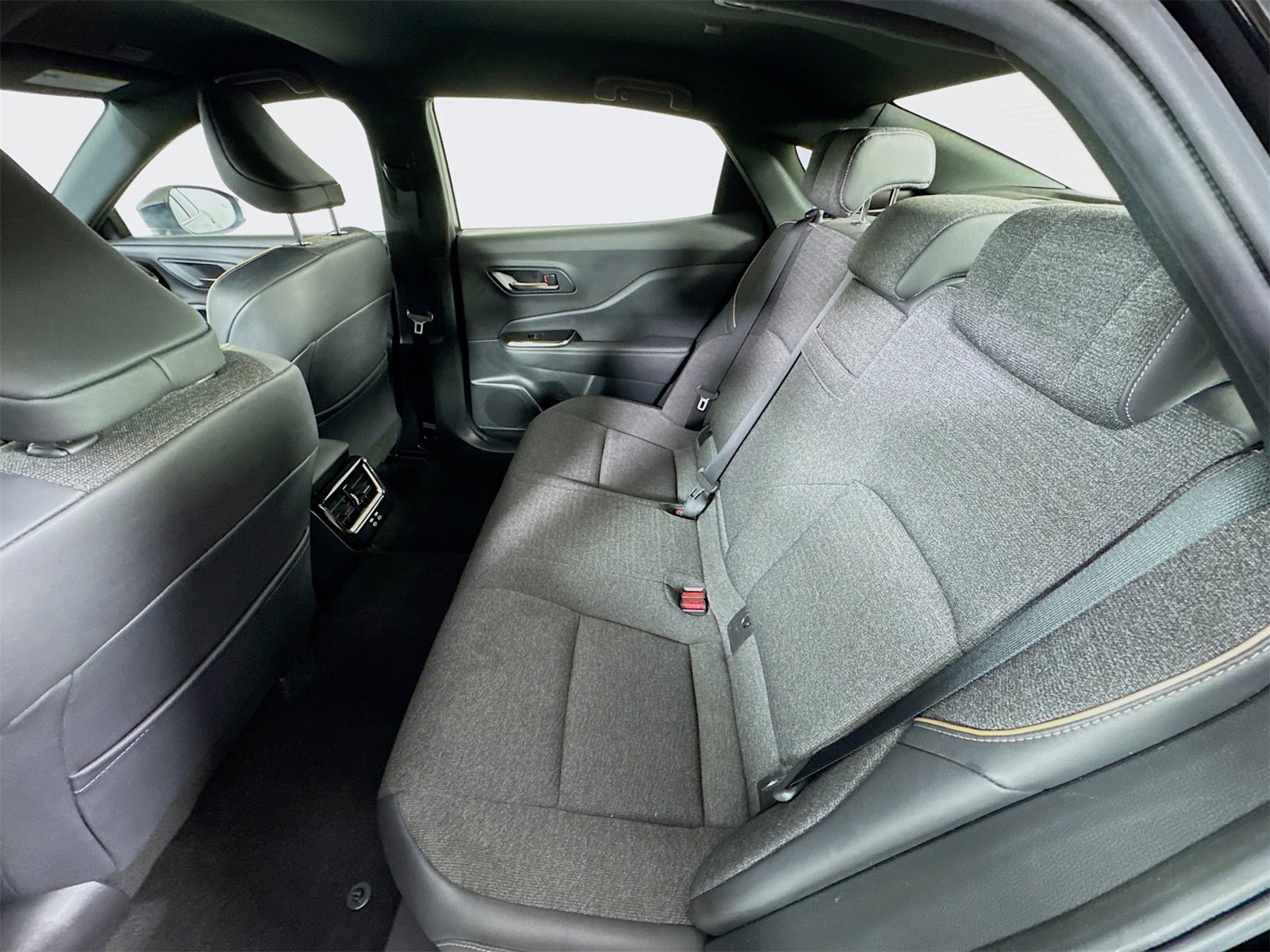 Used 2024 Toyota Crown XLE image 21