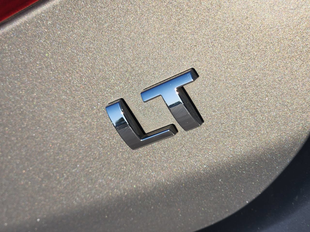 Used 2017 Chevrolet Cruze LT w/ Sun And Sound Package FWD image 10