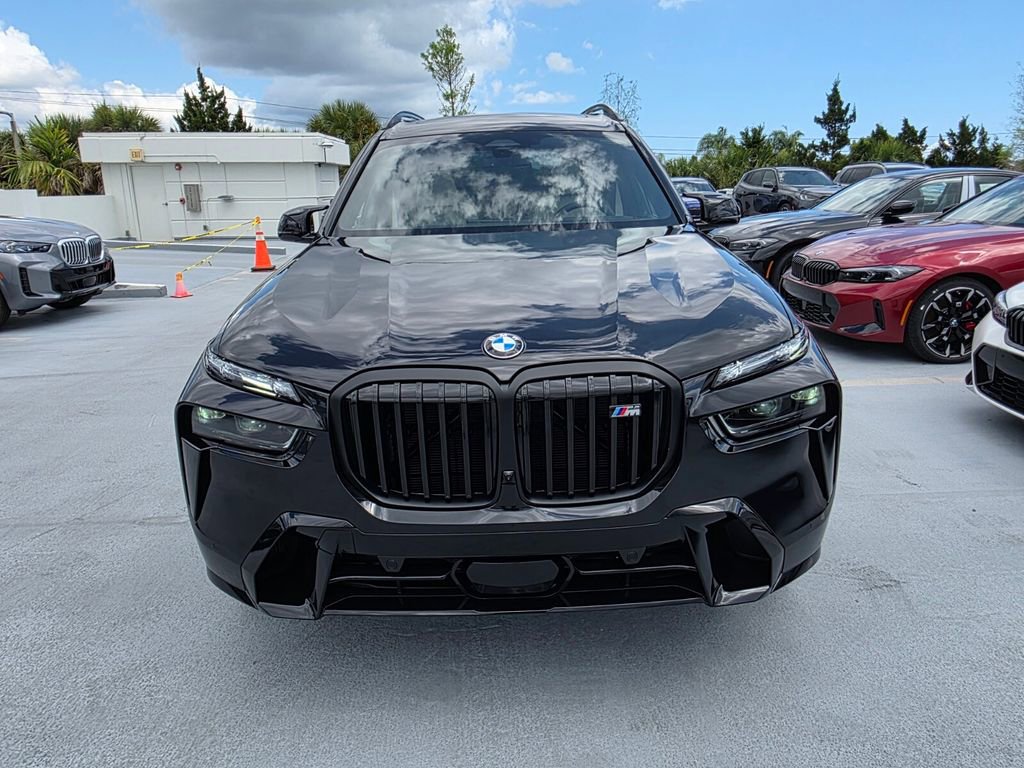 New 2027 BMW X7 M60i AWD/4WD video 2