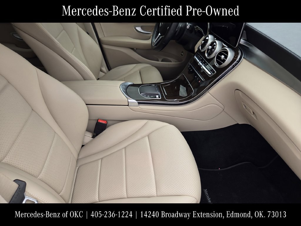 Used 2023 Mercedes-Benz GLC 300 4MATIC Coupe image 11