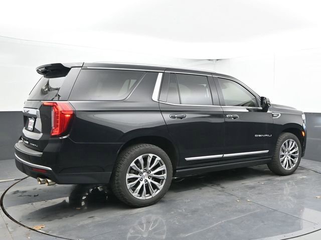 Used 2022 GMC Yukon Denali w/ Denali Premium Package image 11