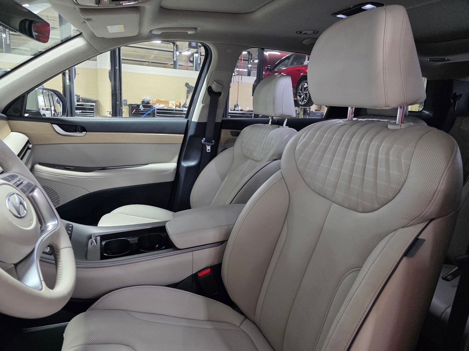 Used 2023 Hyundai Palisade Limited image 24