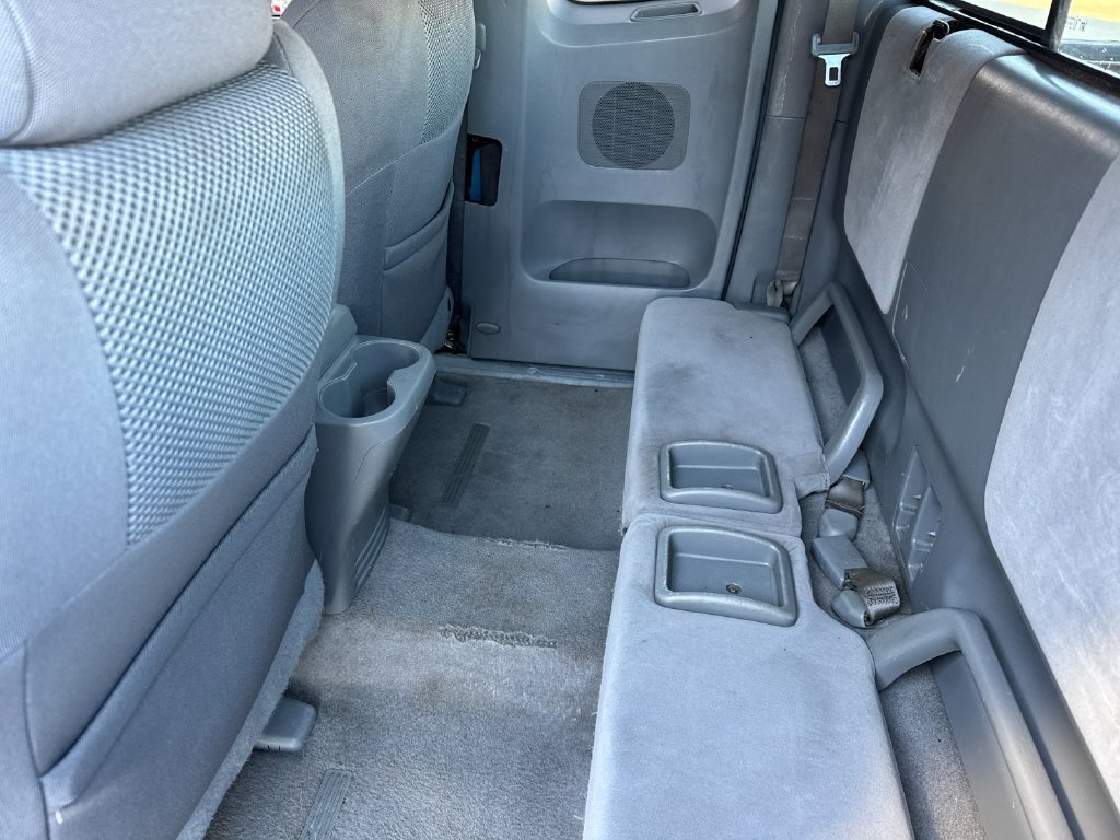 Used 2006 Toyota Tacoma PreRunner RWD image 12
