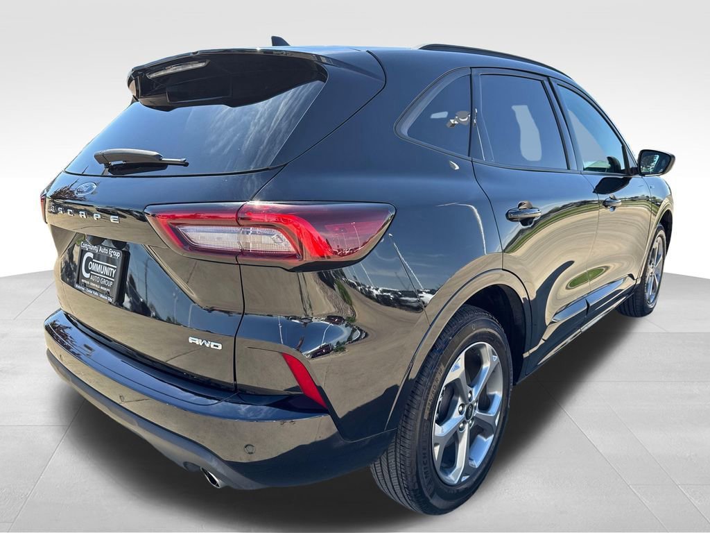 Used 2024 Ford Escape ST-Line w/ Tech Pack #1 AWD/4WD image 6