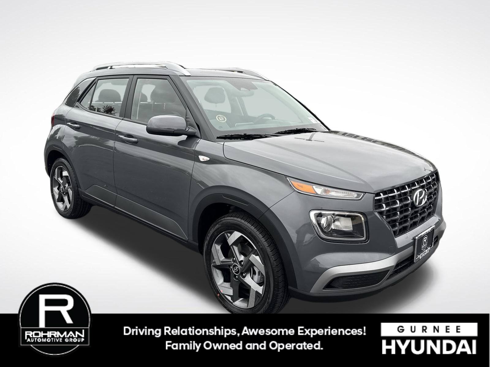 New 2026 Hyundai Venue SEL FWD image 2