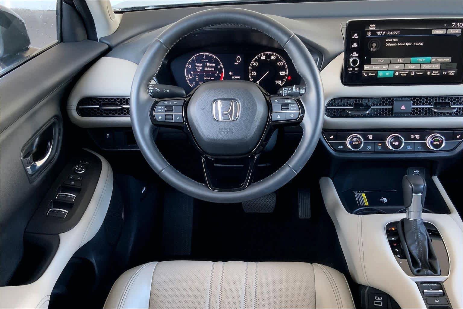Used 2023 Honda HR-V EX-L image 6