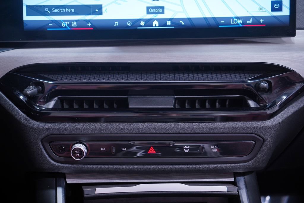 Used 2025 BMW 430i 430i w/ Premium Package image 16