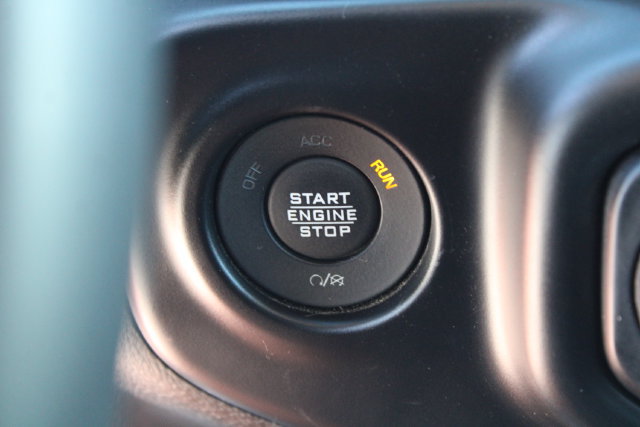 Used 2023 Jeep Wrangler Unlimited w/ Convenience Group AWD/4WD image 22