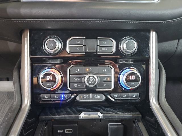 Used 2022 GMC Yukon XL Denali image 14