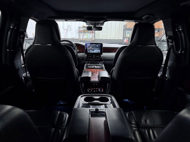 Used 2020 Lincoln Navigator L Reserve AWD/4WD image 29