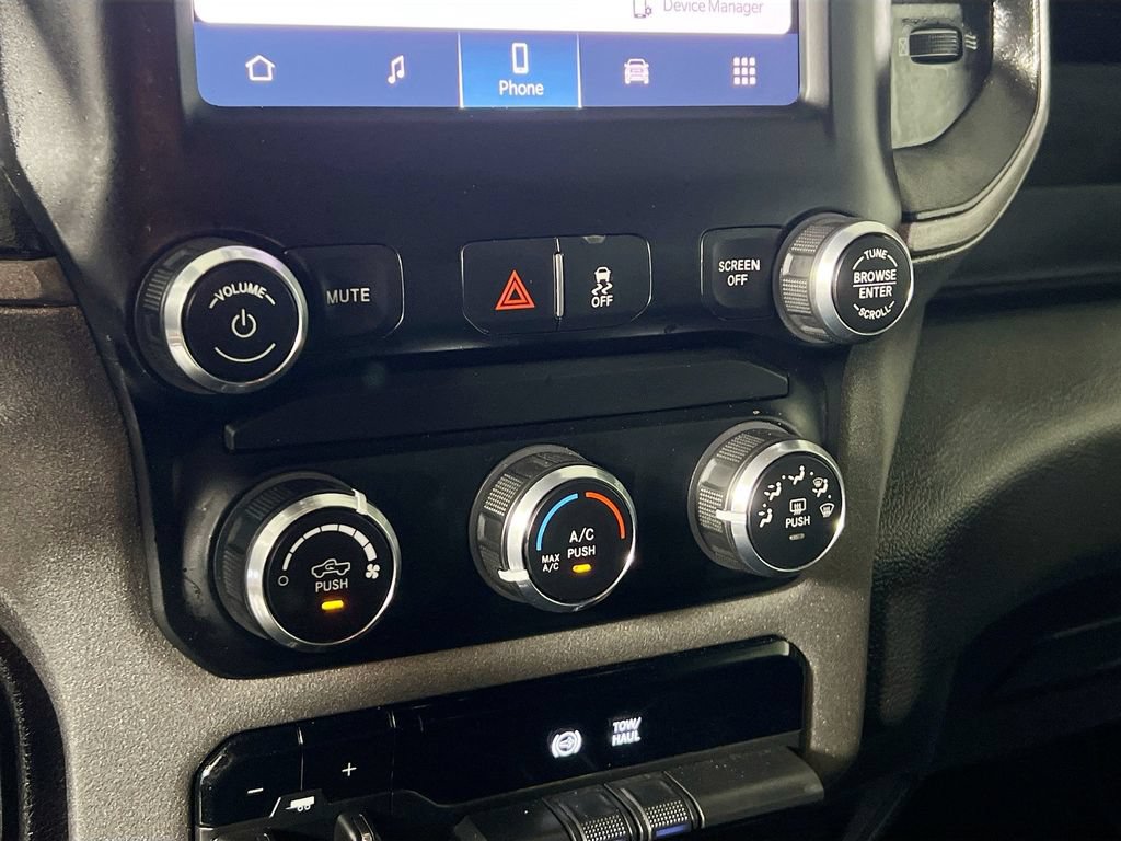 Used 2024 RAM 2500 Tradesman w/ Chrome Appearance Group AWD/4WD image 25