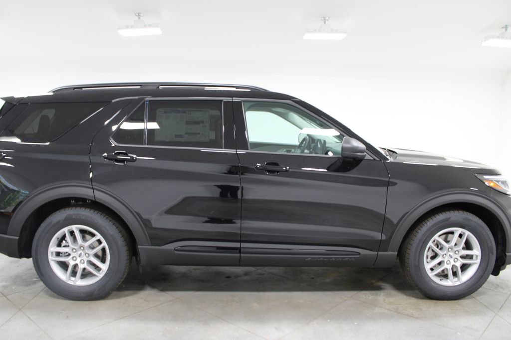 New 2026 Ford Explorer Active image 10