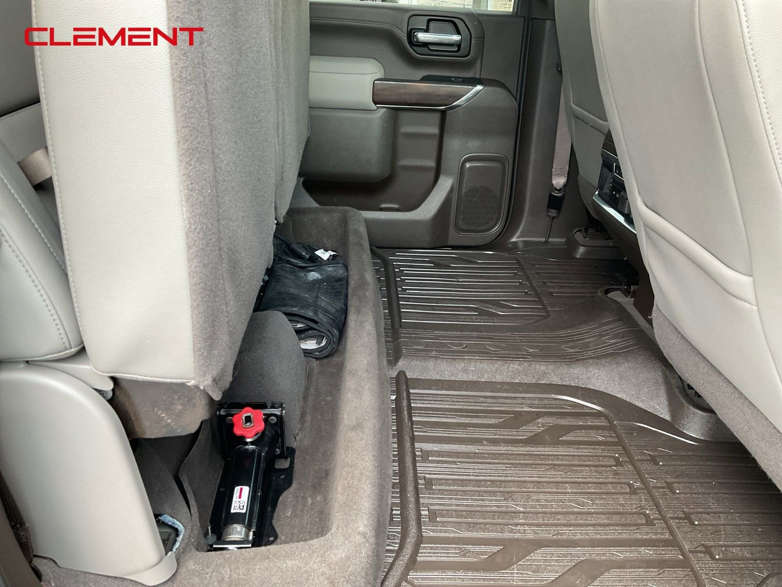 Used 2020 GMC Sierra 2500 SLT image 42