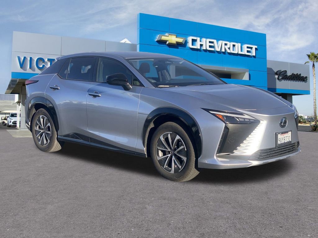 Used 2025 Lexus RZ 300e image 3
