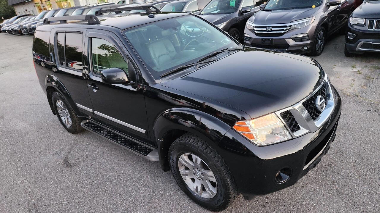 Used 2011 Nissan Pathfinder Silver image 18
