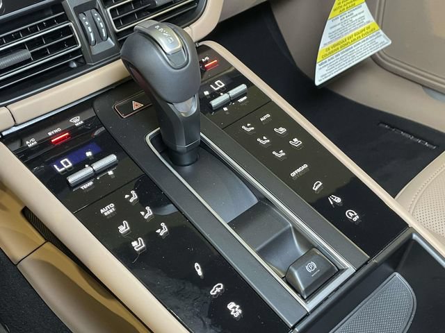 New 2026 Porsche Macan S AWD/4WD image 40