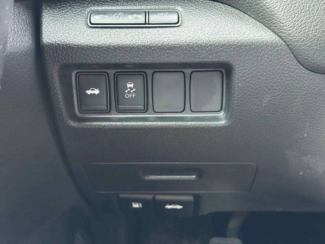 Used 2016 Nissan Altima 2.5 S w/ Power Driver Seat Package FWD image 36