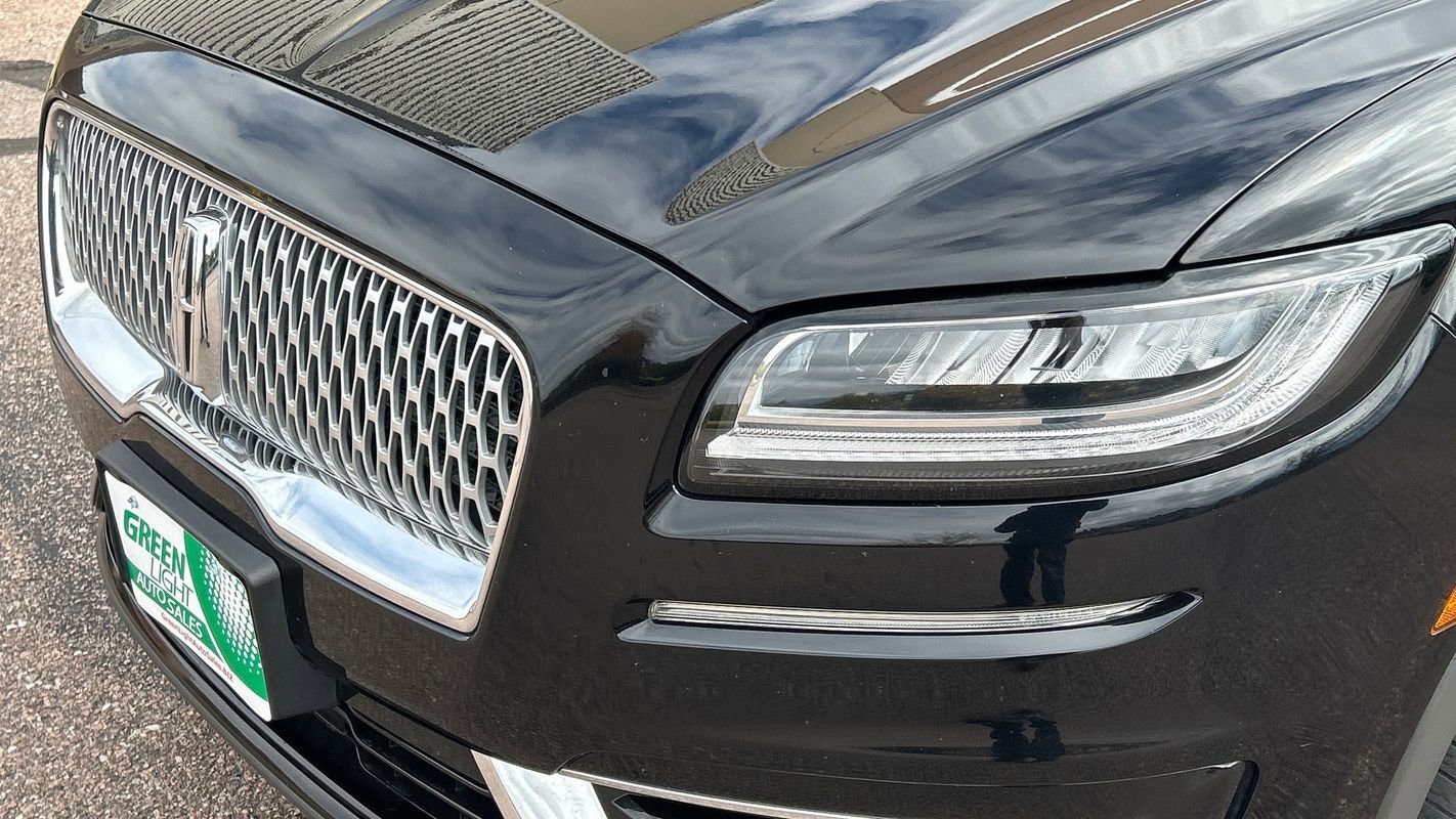 Used 2019 Lincoln Nautilus Reserve image 17