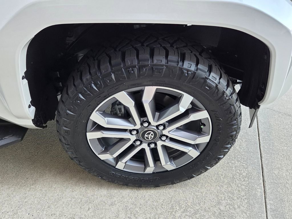 New 2026 Toyota 4Runner Limited image 16
