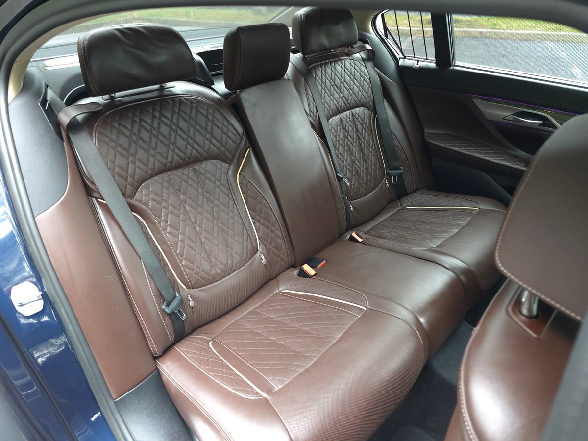 Used 2020 BMW 750i xDrive w/ Executive Package AWD/4WD image 28