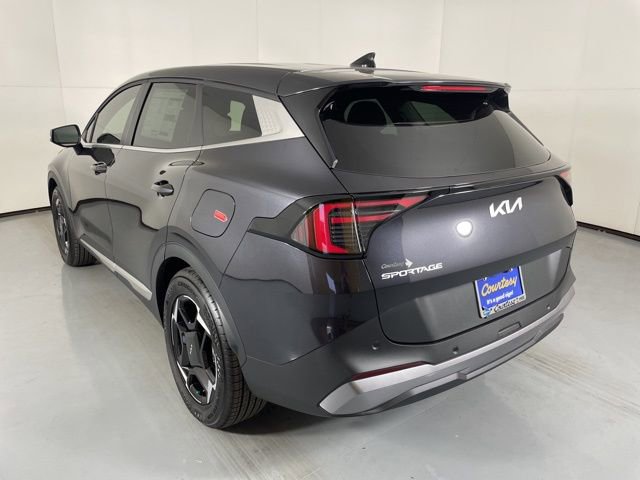 New 2026 Kia Sportage EX image 6