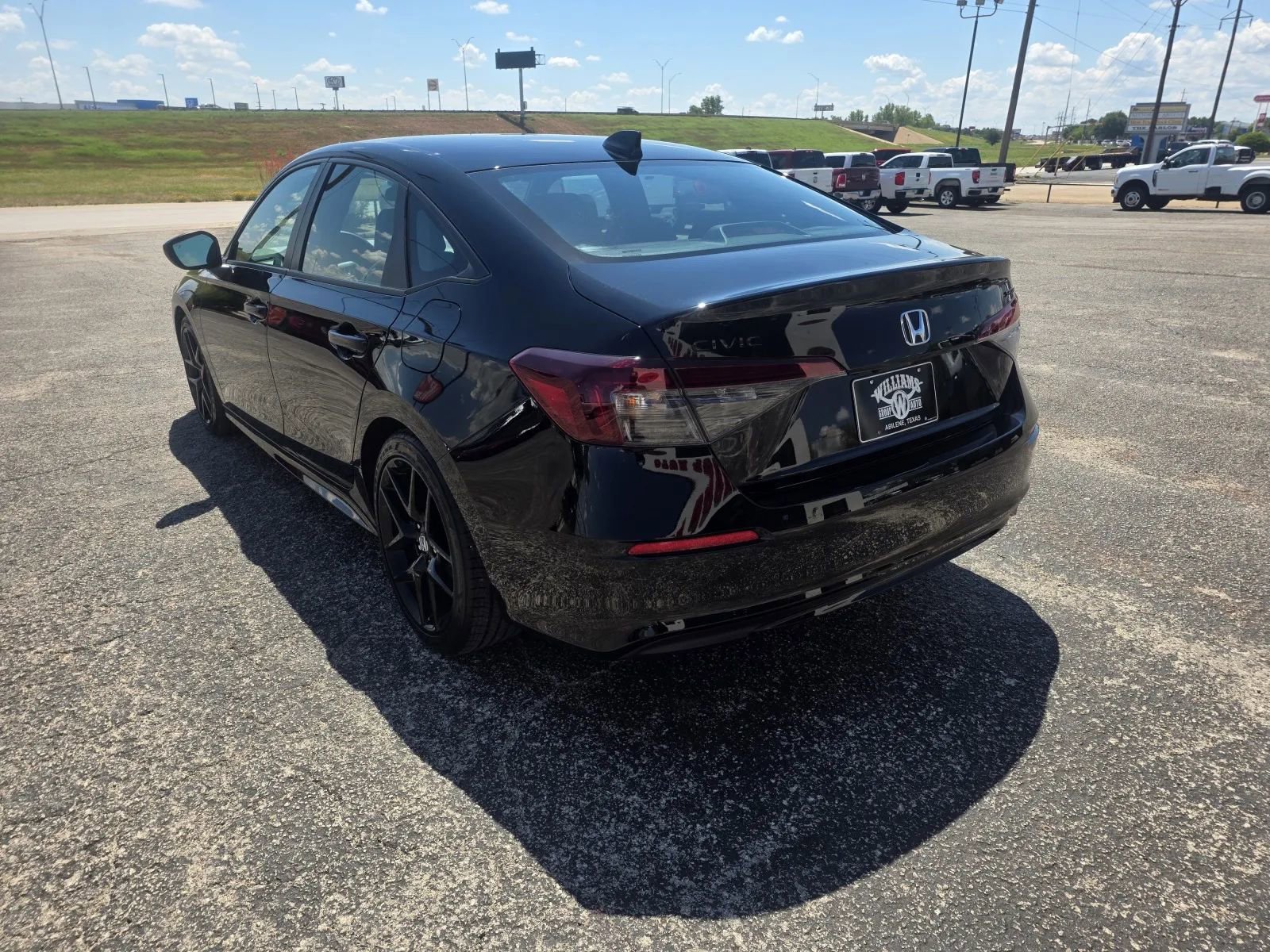 Used 2026 Honda Civic Sport image 5