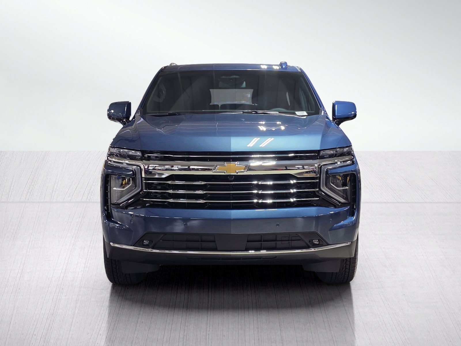 New 2027 Chevrolet Suburban LT w/ Comfort Package RWD image 2
