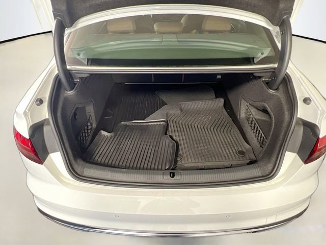 Used 2023 Audi A4 2.0T Premium w/ Convenience Package image 28