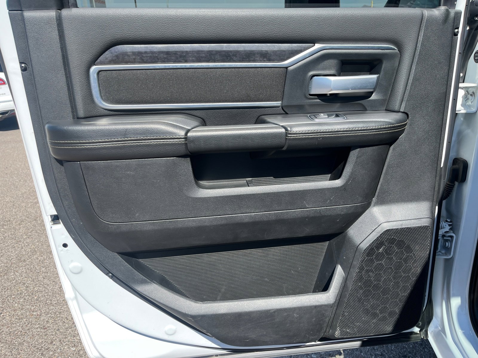 Used 2024 RAM 3500 Big Horn image 16