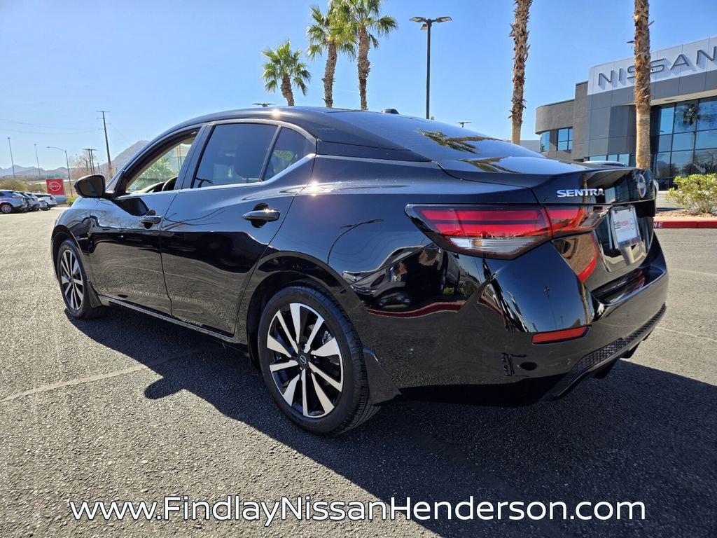 Used 2025 Nissan Sentra SV w/ SV Premium Package image 4