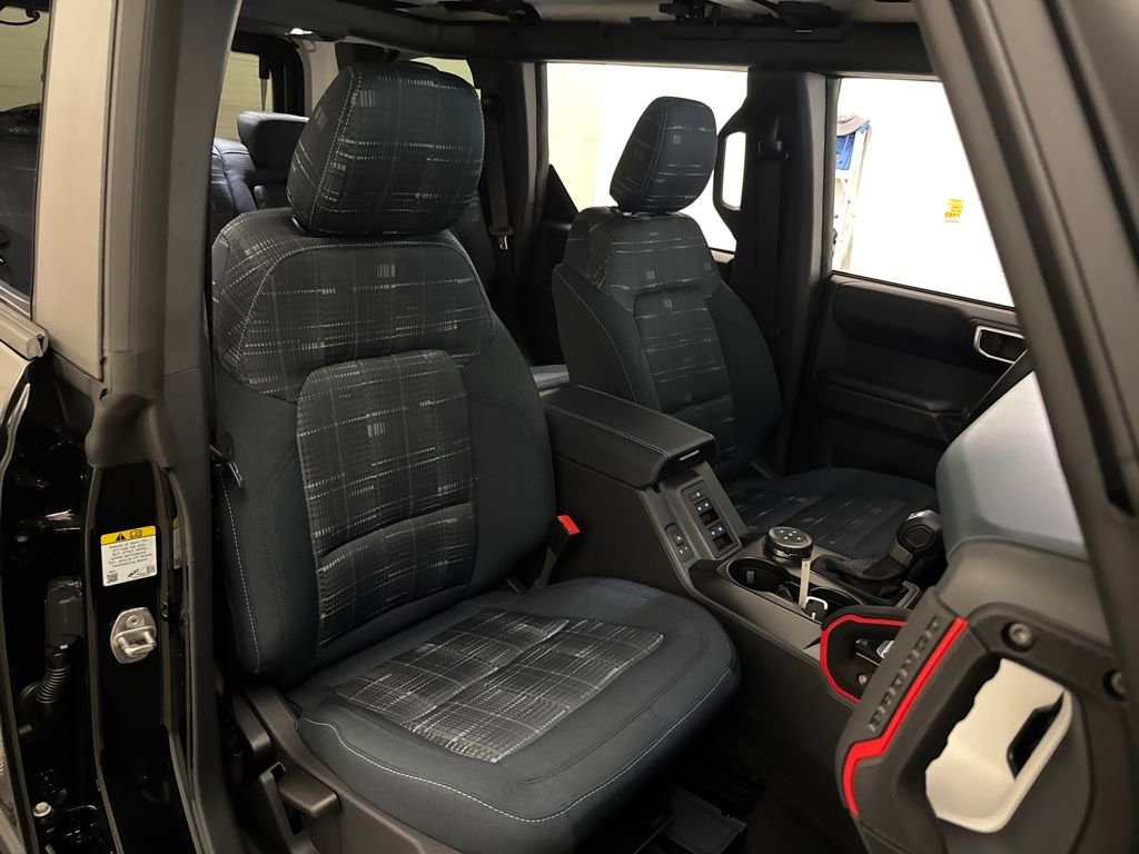 New 2025 Ford Bronco Heritage Edition image 26