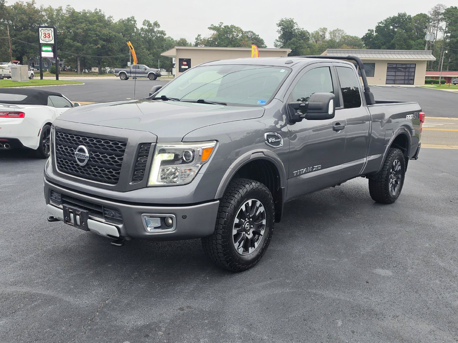 Used 2017 Nissan Titan PRO-4X w/ Pro-4x Convenience Package AWD/4WD image 1