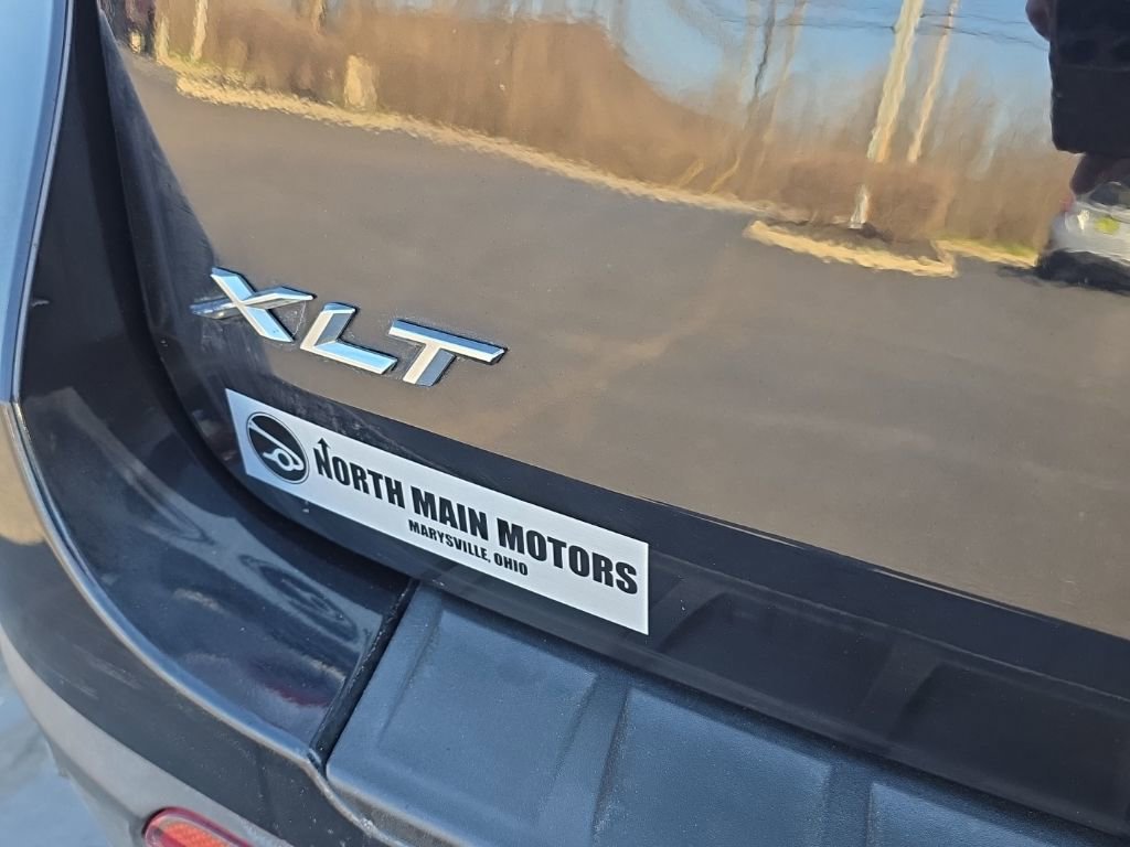 Used 2020 Ford Explorer XLT w/ Equipment Group 202A image 7