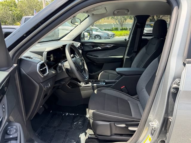 Used 2025 Chevrolet TrailBlazer LT FWD image 10