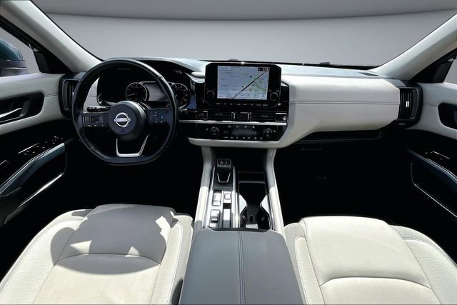 Certified 2025 Nissan Pathfinder SL FWD image 7
