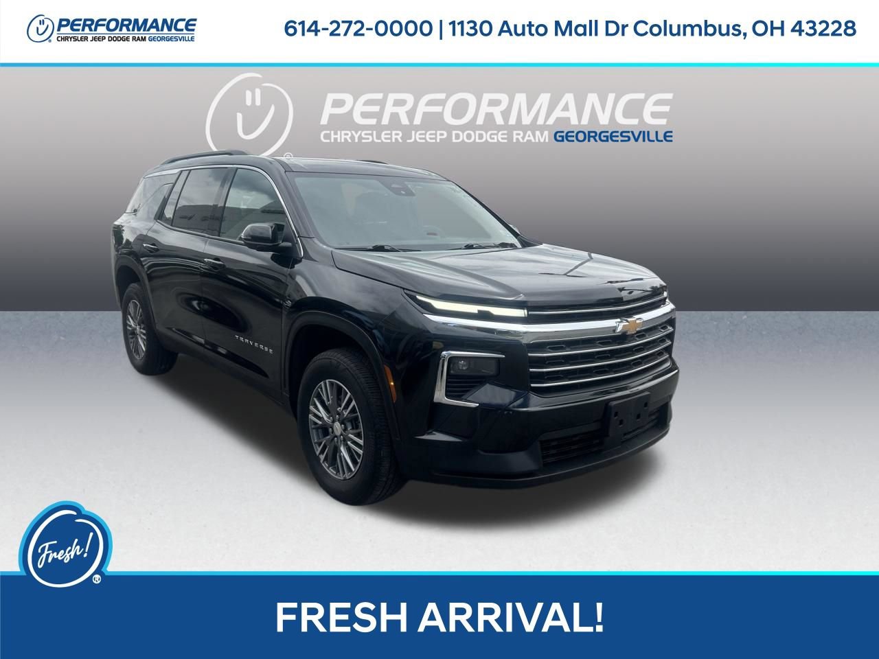 Used 2025 Chevrolet Traverse LT AWD/4WD image 1