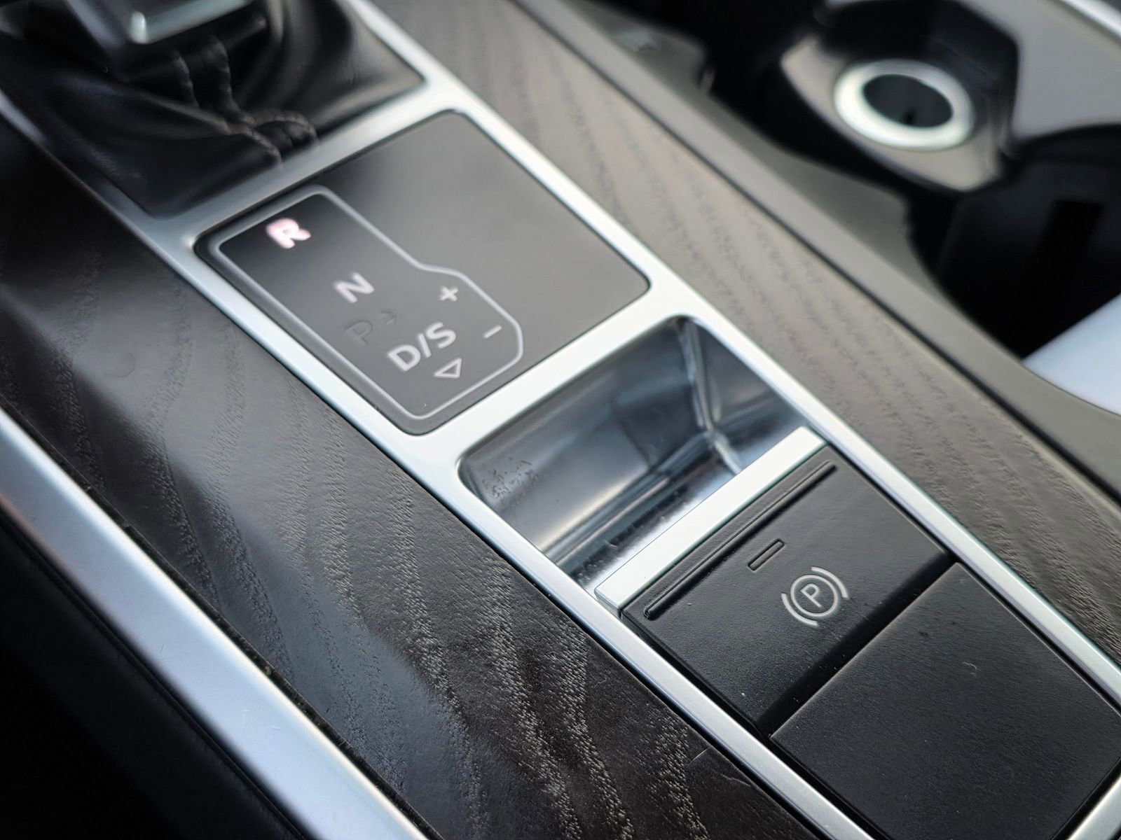 Used 2023 Audi A6 2.0T Premium image 31