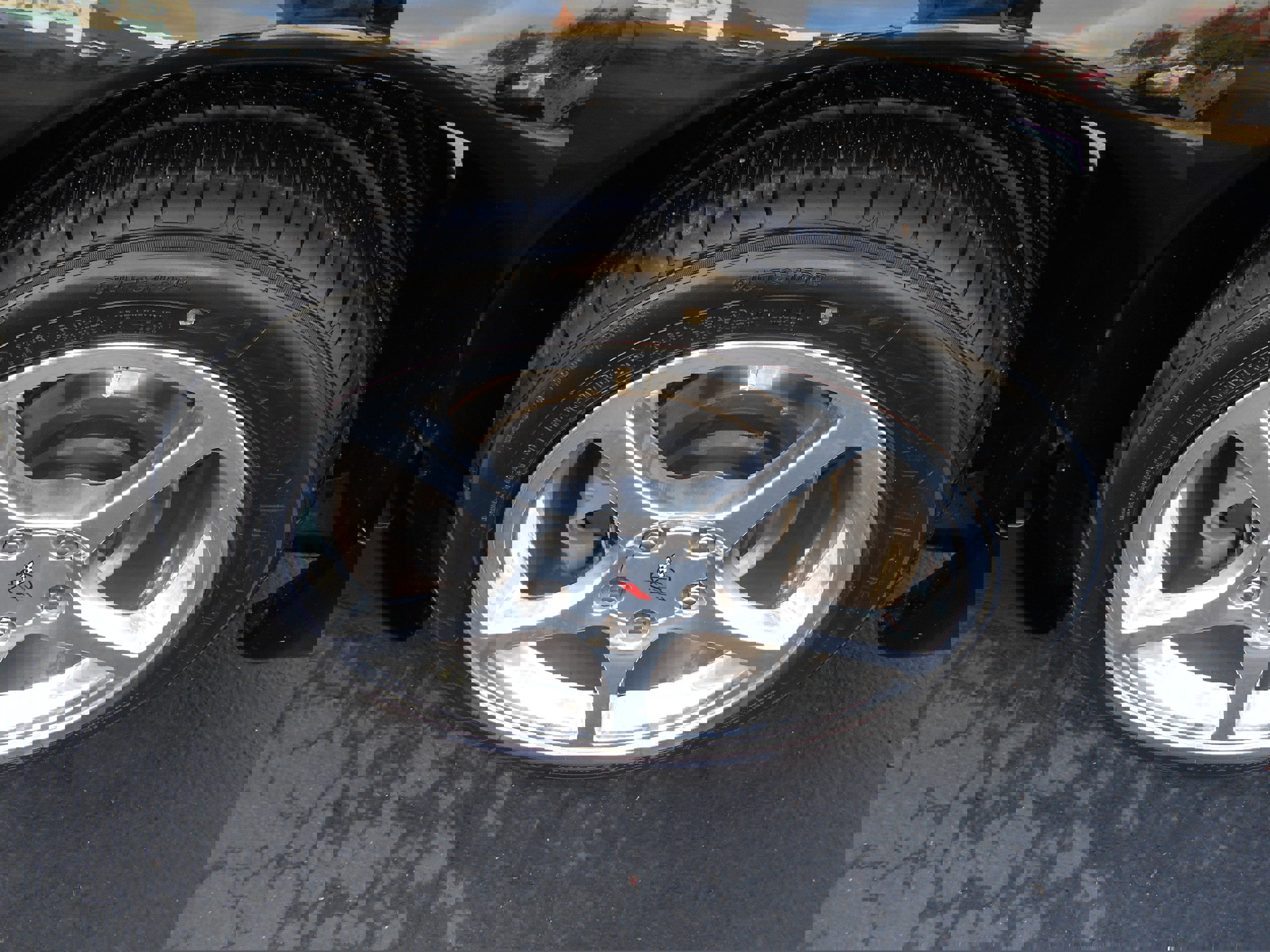 Used 2004 Chevrolet Corvette Convertible w/ Preferred Equipment Group image 10