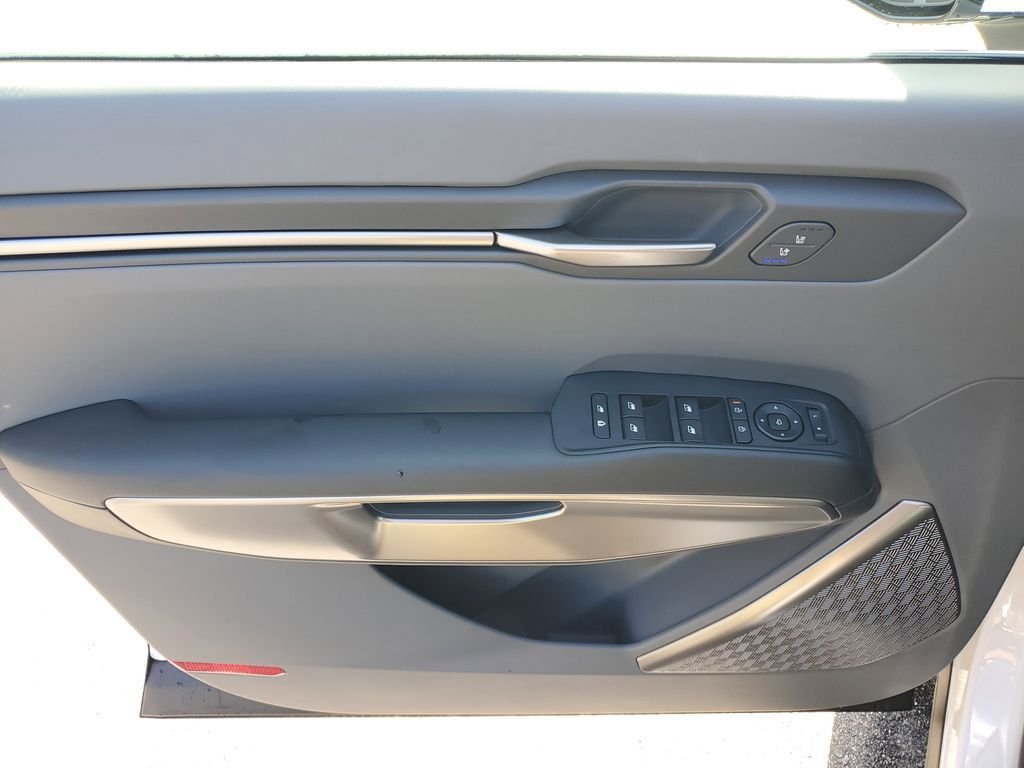 New 2026 Kia EV9 Light RWD image 25