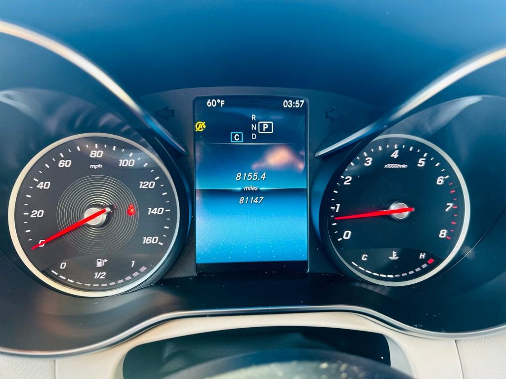 Used 2021 Mercedes-Benz GLC 300 image 28