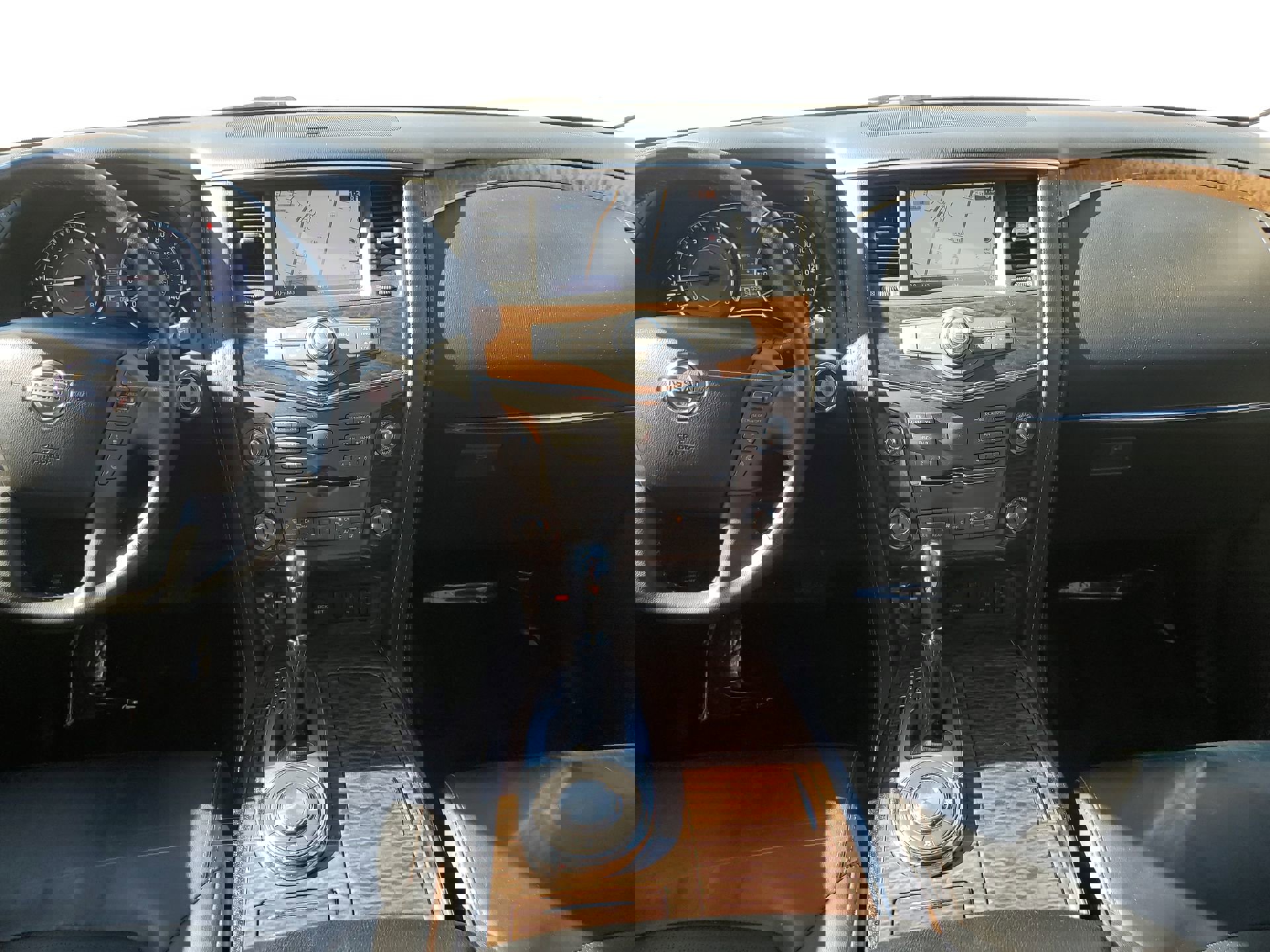 Used 2017 Nissan Armada SL w/ Technology Package image 10