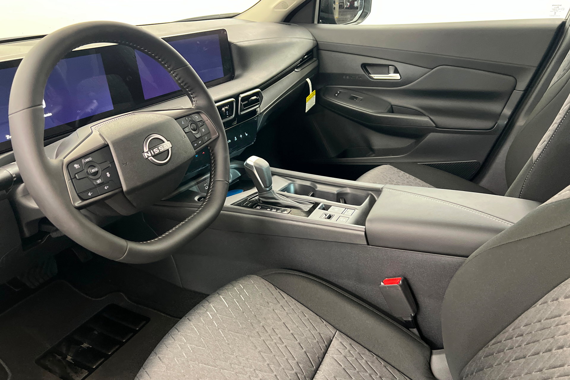 New 2027 Nissan Sentra SV w/ SV Convenience Package FWD image 15