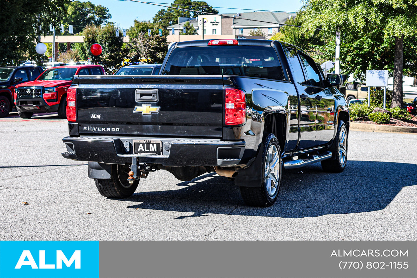 Used 2017 Chevrolet Silverado 1500 Custom w/ Custom Convenience Package RWD image 6