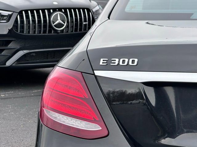 Certified 2018 Mercedes-Benz E 300 4MATIC image 10
