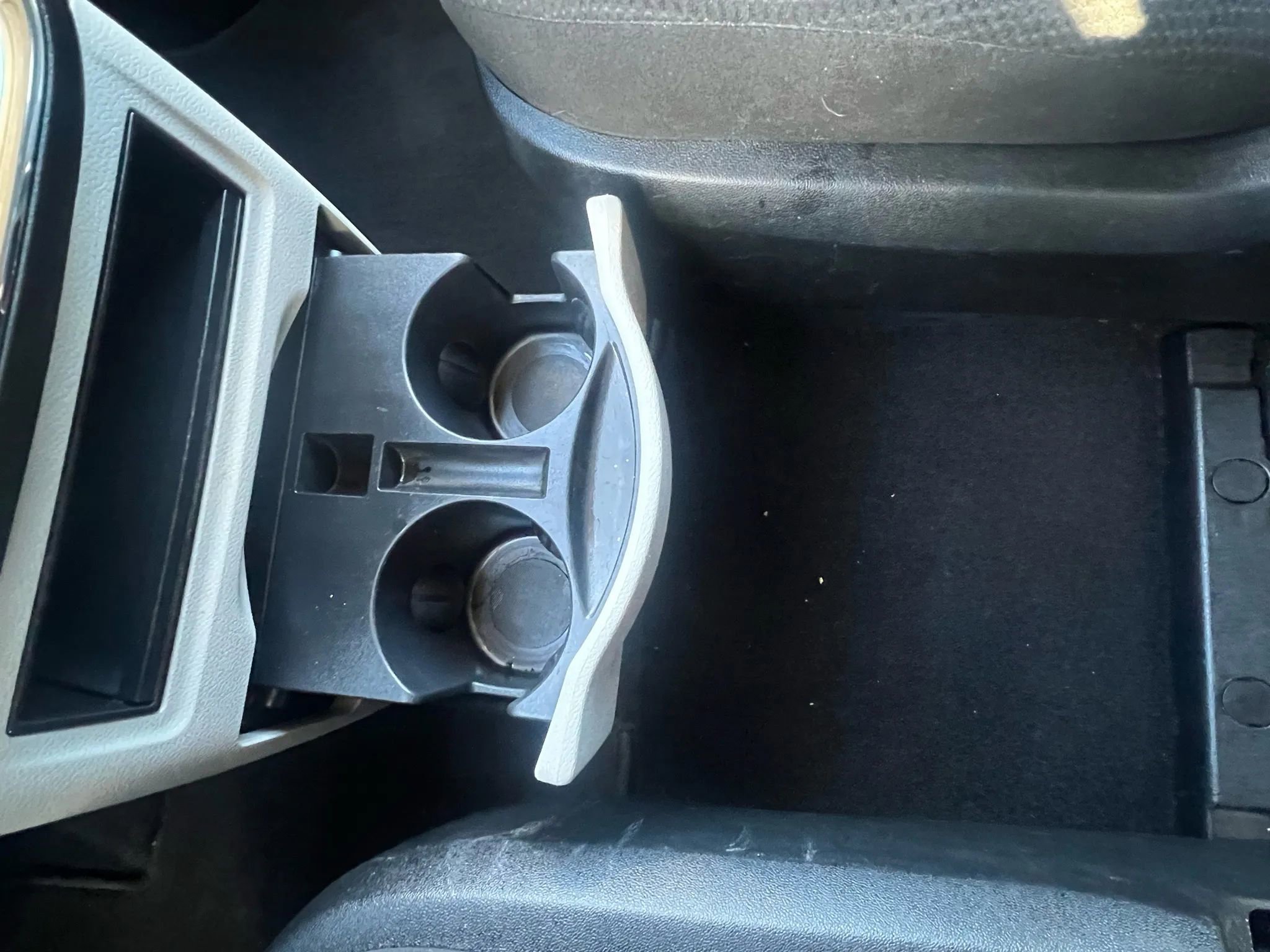 Used 2017 Dodge Grand Caravan SE w/ Power Window Group image 21