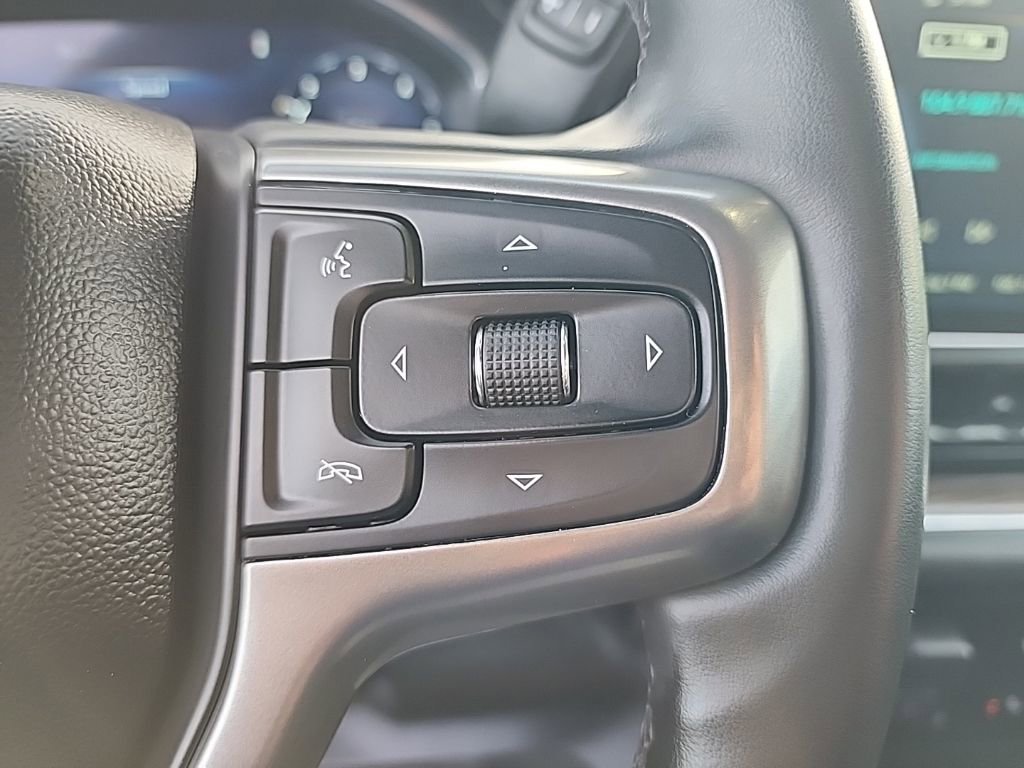 Used 2025 Chevrolet Silverado 1500 LT image 25