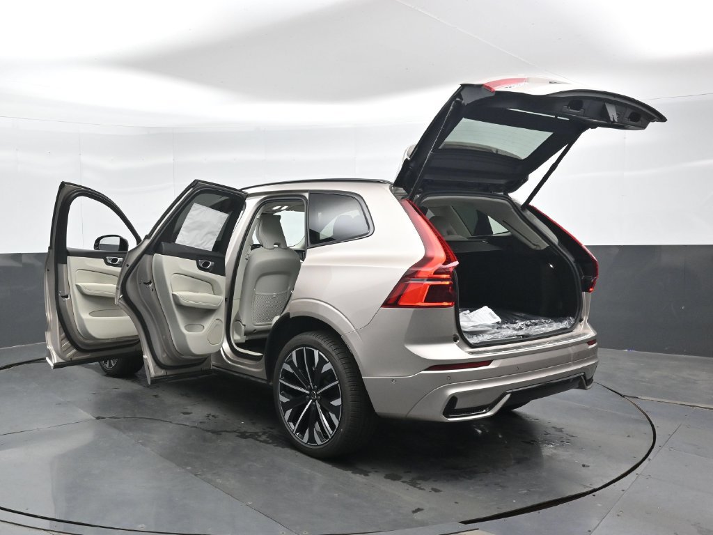 New 2027 Volvo XC60 B5 Ultra AWD/4WD image 43