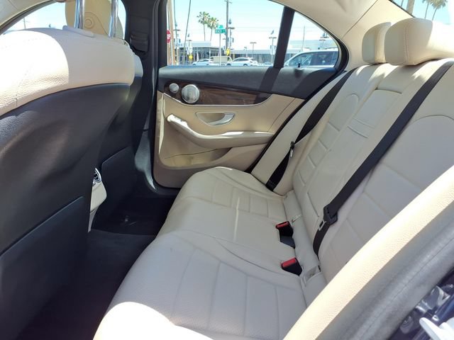 Used 2015 Mercedes-Benz C 300 4MATIC Sedan image 24