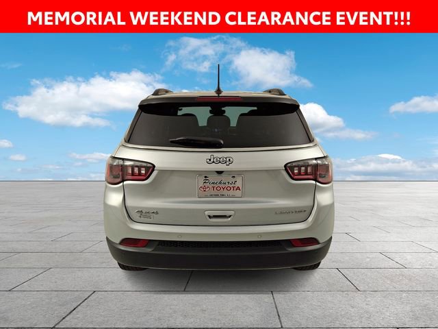 Used 2024 Jeep Compass Limited AWD/4WD image 7
